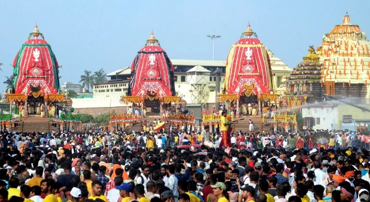 Pilgrims staying near Gundicha Temple during Rath Yatra